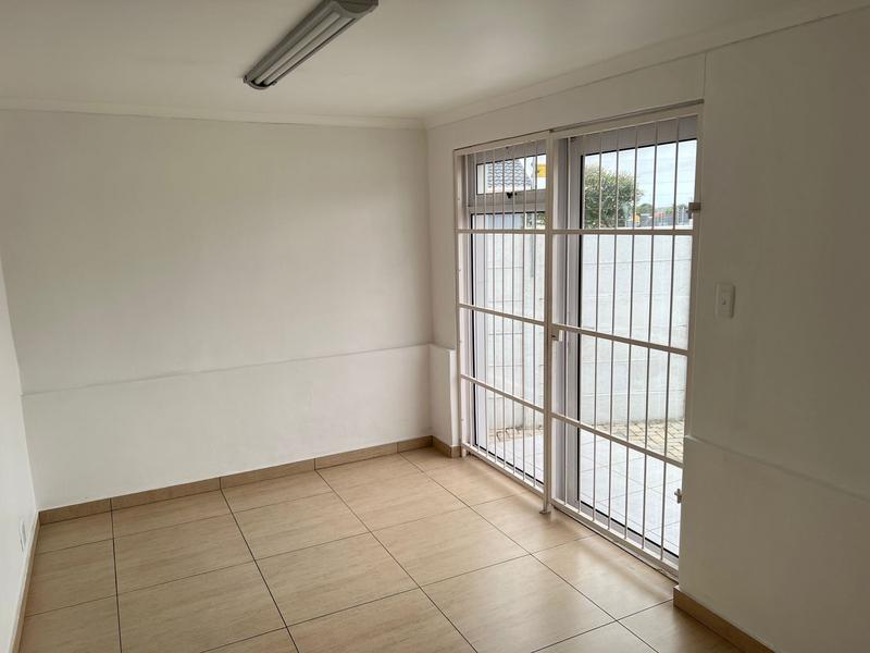 To Let commercial Property for Rent in Newton Park Eastern Cape